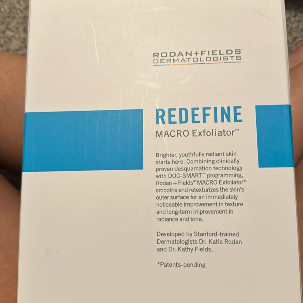 Rodan and Fields MACRO exfoliator Brand New 💫